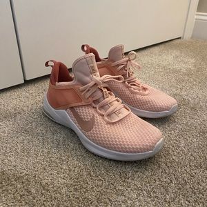 Nike Air Max Bella TR 2